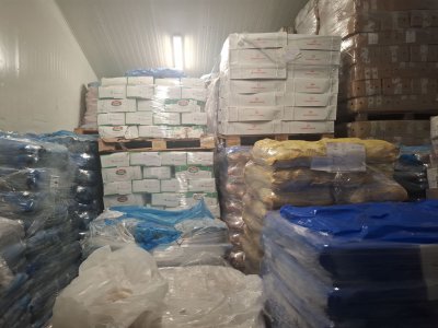Полицията задържа 35 тона негодни храни, предназначени за магазинната мрежа