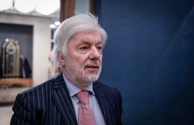 Валентин Михов: Трябва да смачкаме Карабах със самочувствие