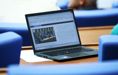 Казусът с детската болница: Държавата поема изцяло контрола на строежа