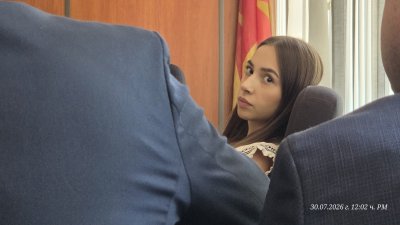 И след медицинско заключение: Пак отказаха на Ива Михайлова да се лекува в България