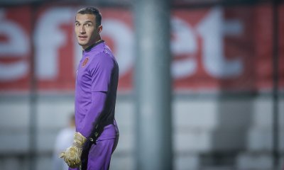 Пламен Андреев бе титуляр за Дебрецен при поражението от Копенхаген в Лига на конференциите