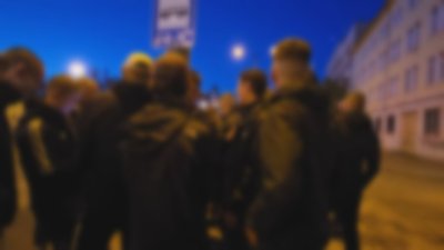 Децата &ndash; лесни мишени: Радикални крайнодесни организации ги атакуват