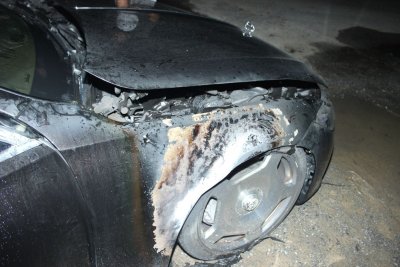 Задържаха мъж за палежа на луксозен автомобил на Митьо Очите в Слънчев бряг