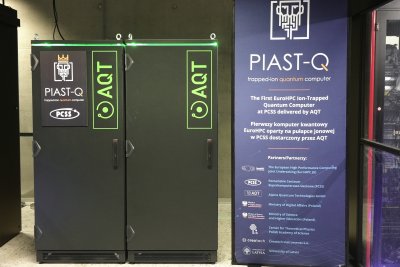 Лични и медицински данни на близо 19 милиона поляци изтекоха след кибератака