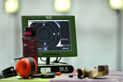 Брат и сестра спечелиха бронз за България на еврошампионата по спортна стрелба до 23 г.