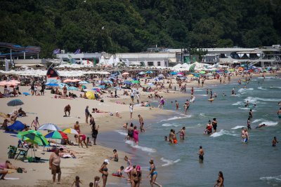 Слънчево и малко по-хладно време ни очаква през уикенда