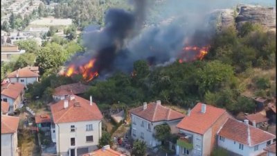 Пожар в Белоградчик: Огънят тръгнал при варене на буркани