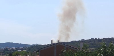 Пожар гори край старозагорското село Малка Верея