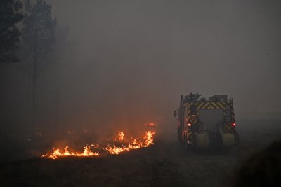 Европа в плен на горските пожари: Огнеборци в надпревара с времето