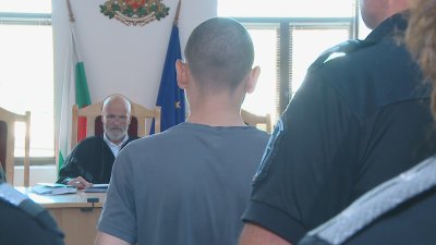 Нападението над непалци в Пловдив: Прокуратурата иска арест за 18-годишния Теодор