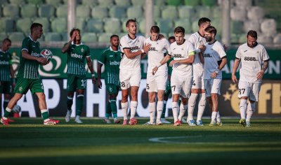 С човек по-малко Лудогорец спечели точка в домакинството си на Славия