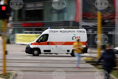 Трима души са с опасност за живота след взрив на газова бутилка в Брезник