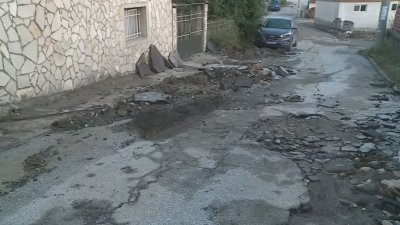 Бедственото положение в Батак остава, между 30 и 40 къщи са наводнени