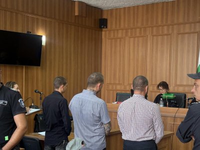 Съдът потвърди ареста на един и гаранциите на двама от &bdquo;Кръв и чест&ldquo;