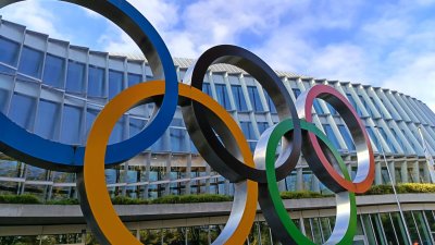 Делегация на БОК на посещение в МОК по покана на Кърсти Ковънтри