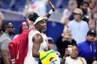 Винъс Уилямс се бори, но отпадна на старта на US Open
