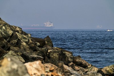 Американски удари срещу Иран, Техеран отговори с атаки срещу бази в Йордания