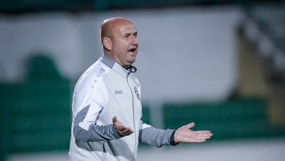 Лудогорец се раздели с Тодор Живондов