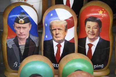 Ушаков: Путин, Тръмп и Си Цзинпин може да проведат тристранна среща през ноември