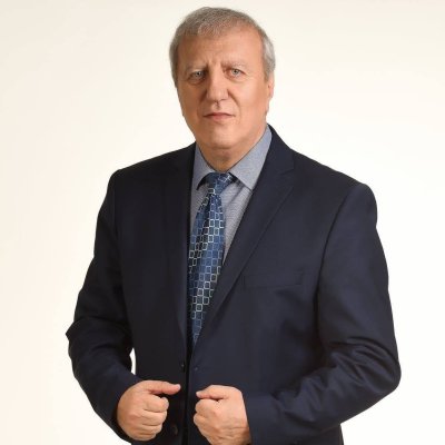 Александър Томов обяви кандидатурата си за президент