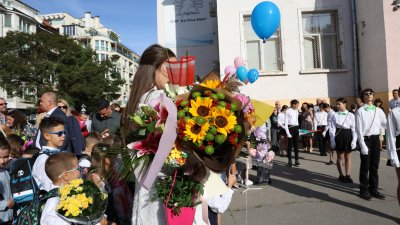 Добра новина за учениците: На 15 септември няма да вали