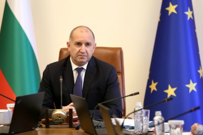 Правителството намалява 4 пъти продуктовите такси за електрическа и електронна техника