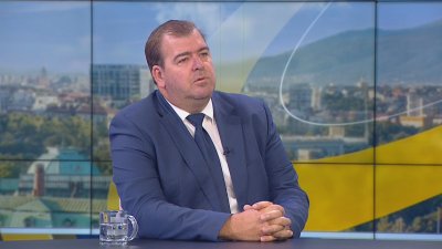 Явор Гечев: &bdquo;Кошница с грижа&ldquo; даде резултати, но на пазара все още има аномалии