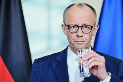 Берлин ще продължи подкрепата за Украйна: Фридрих Мерц атакува "Алтернатива за Германия"