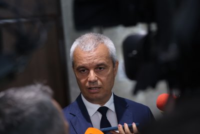 Костадин Костадинов: Нека бъдем достойни за онези, които извършиха Съединението през 1885 г.