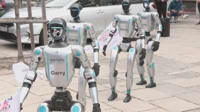 Протест на роботи в Полша с искане за регулации за искуствения интелект