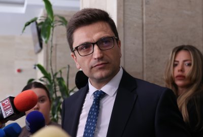 Забрана и за външна реклама на хазарт предлагат от "Продължаваме Промяната"
