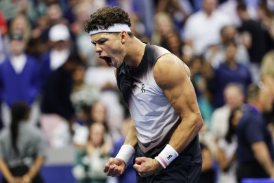 Бен Шелтън спря Стефанос Циципас на US Open