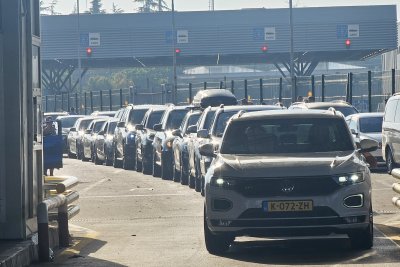 Интензивен е трафикът на граничните пунктове &bdquo;Капитан Андреево&ldquo; и &bdquo;Лесово&ldquo;