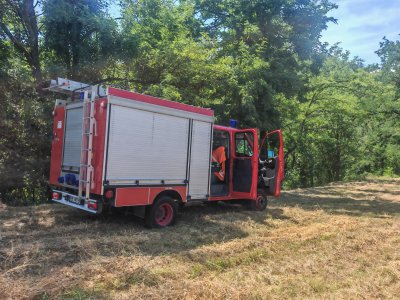 Пожар гори в депото за отпадъци в Габрово