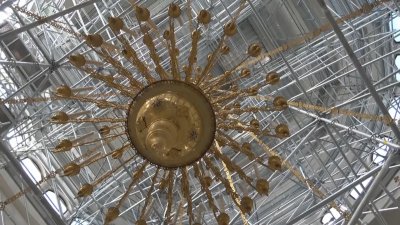 Скеле колкото девететажна сграда: Започва изписването на купола на храма "Свети Висарион Смоленски"