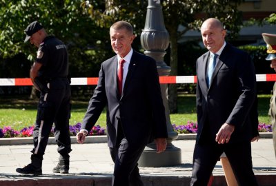 НА ЖИВО: Изявления след срещата на Румен Радев и Андрей Бабиш