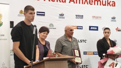Божидар Саръбоюков: Ще се радвам винаги да съм на тази сцена