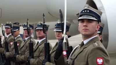 Сътрудничеството в авиацията и в проектите по SAFE обсъдиха министър Димитър Стоянов и заместник-министърът на отбраната на Полша Цезари Томчик