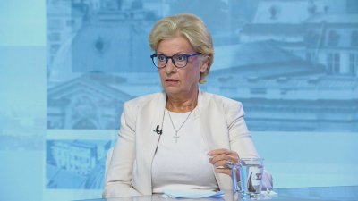 Виолета Комитова: Очаквам да има разкрития по всички договори в пътното строителство
