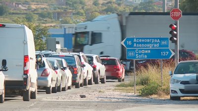 "За нищо не става с тези тирове": Кога ще се ускори изграждането на Околовръстното шосе в Пловдив?