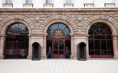Битката за "Дондуков" 2: Кампании и послания - на какво ще заложат кандидатите? (ОБЗОР)