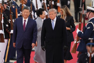 Китайският президент Си Дзинпин е на тридневно посещение в САЩ