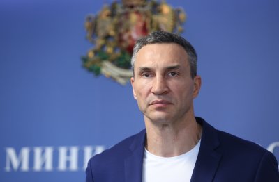 Владимир Кличко пристига в София за заключителните два дни от европейското първенство по бокс за мъже и жени
