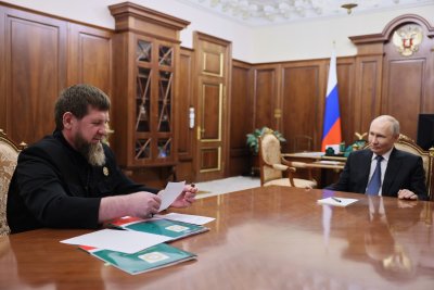 Чеченският лидер Рамзан Кадиров беше преизбран на поста с близо 100% от гласовете