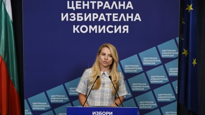ЦИК: Над 35 500 заявления са подадени в 72 държави за гласуване на президентския вот