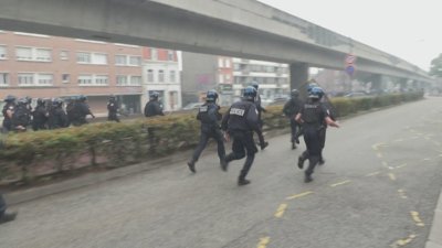 Протести на ученици във Франция: Недоволни са от състоянието на училищата