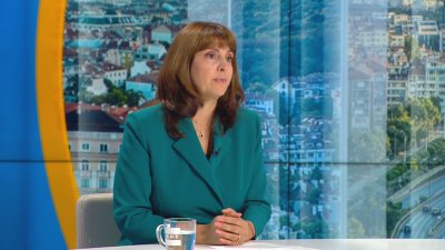 Наталия Ефремова: Уязвими семейства и хора с ниски доходи ще получат допълнителна помощ от 50 евро по Коледа