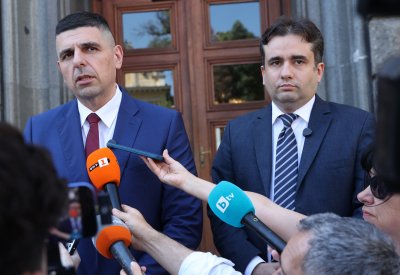 Мирчев и Божанов сезират НАП, настояват да бъде проверена "имотната империя на Сарафов"