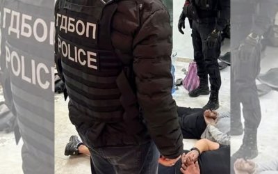 Четирима души са задържани за производство на метамфетамин при акция на ГДБОП в Сливен