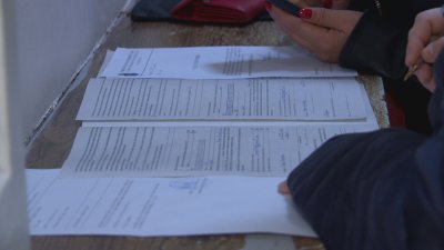 Над половин милион българи получават по 50 евро от 1 октомври заради цените на горивата